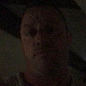 Meet your Posher, Dustin